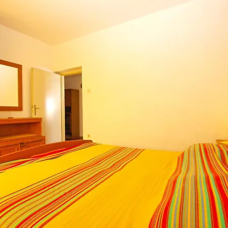 Apartment Mirela 1554